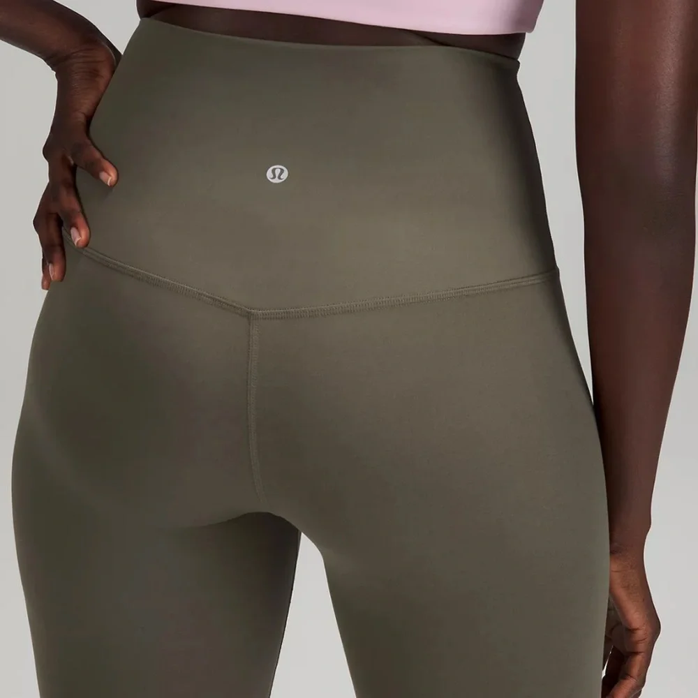 lululemon align leggings 🤍 - Picture 4 of 4